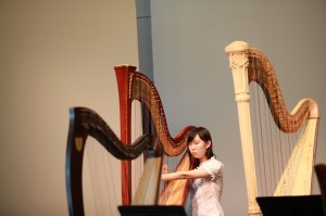 Kathleen Miao earned a list of achievement since she began her studies at age 11 under Andrew Chan. A two-time winner of the prestigious RCM Gold Medal Awards (2013: Grade 10; 2011: Grade 8; scored highest mark in Ontario & Quebec), she captured 1st Prize Toronto Harp Society Scholarship Audition 2011. She performed with Toronto Youth Symphony Orchestra in a successful "side by side" concert with the TSO, and has performed with Harp Sinfonia frequently.