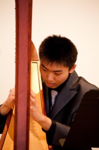 Steven Chuo captured First Prize Grade 10 in 2013 Toronto Harp Society Scholarship. Previously, he received "Honourable Mention" and First Prize Grade 8 in the same audition in 2011. He has performed frequently with  the Harp Sinfonia.